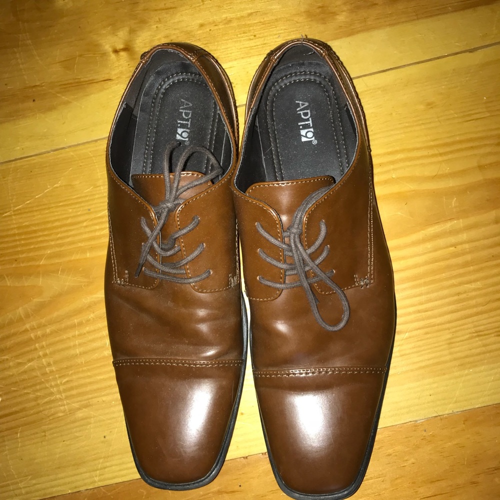 Size 13 dress shoe